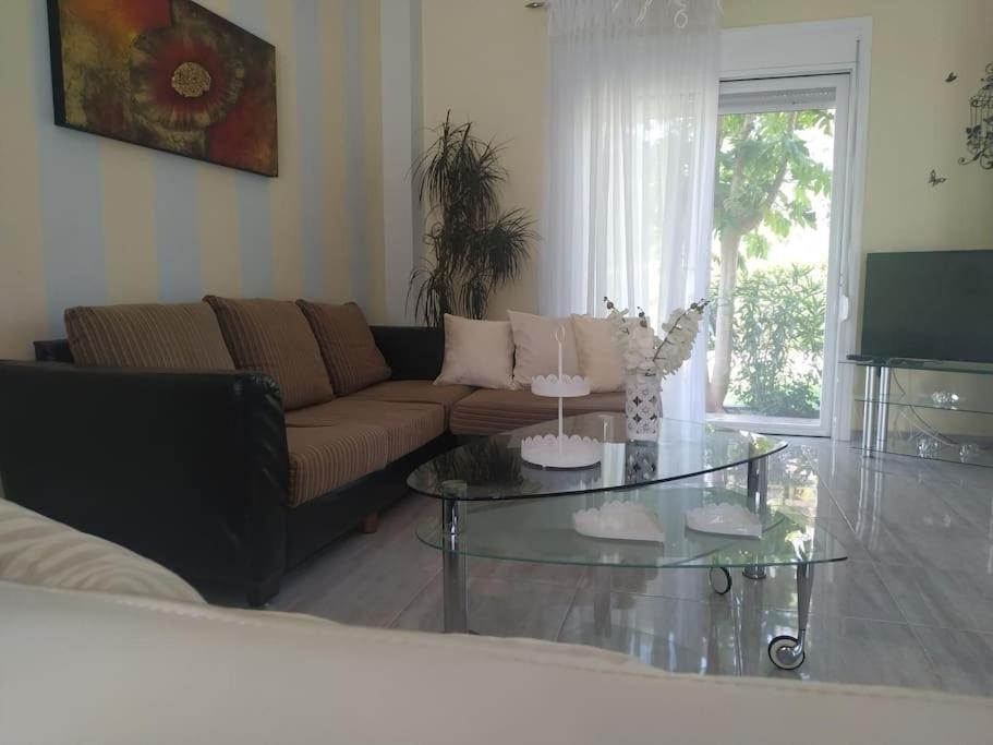 Greek Style Ground Floor Apartment & Pool Ialysos  Exterior photo