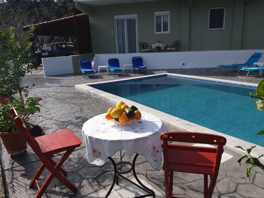 Greek Style Ground Floor Apartment & Pool Ialysos  Exterior photo